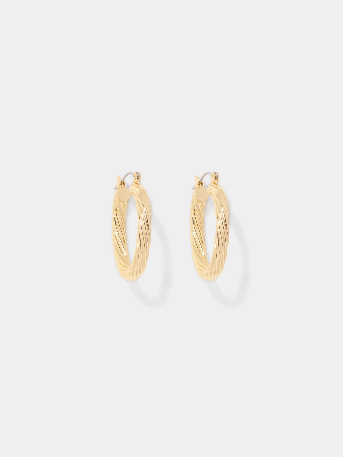 Nina Hinge Earring