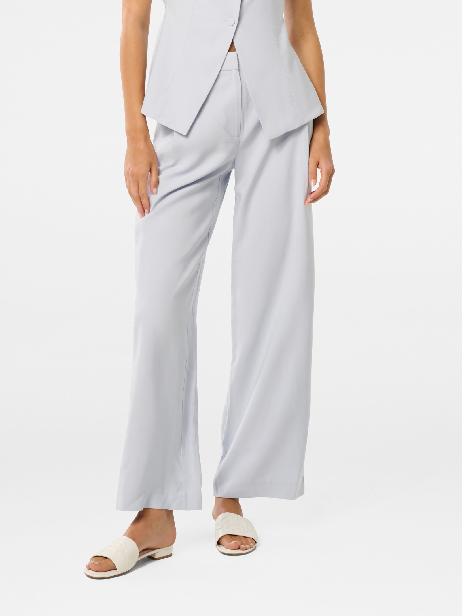 Leilani Pleat Wide Leg Pant