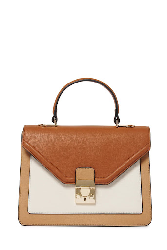 Vendea Lock Shoulder Bag